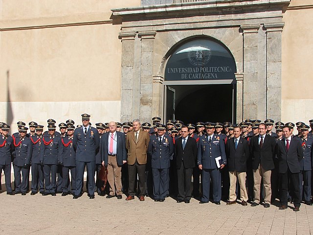 Visita de los cadetes de la Academia General del Aire a la UPCT - 1, Foto 1