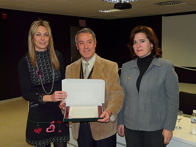 El Ayuntamiento de Molina entrega el Diploma de Servicios Distinguidos al Consejo Escolar Municipal en su décimo aniversario - 2, Foto 2