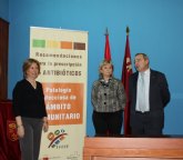 Sanidad presenta una gua para mejorar y reducir el uso de los antibiticos