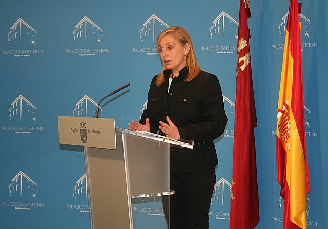 La portavoz del Gobierno regional, María Pedro Reverte, en la rueda de prensa para informar de los asuntos aprobados por el Consejo de Gobierno, Foto 1