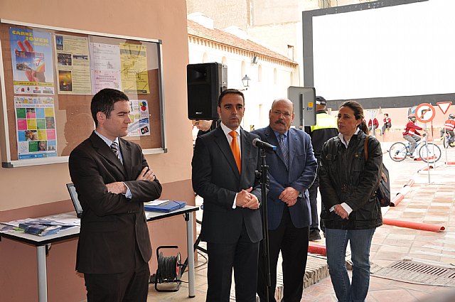 La Comunidad invierte más de 111.000 euros en la puesta en marcha del sistema de préstamo de bicicletas automático y manual en Mula - 2, Foto 2