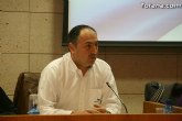 'El nmero de desempleados en Totana en 2009 slo aument  un 27,2 por ciento frente a la subida del 50,6 por ciento que se registr en 2008'