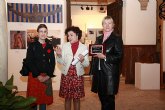 El Palacio de Guevara acoge una muestra de las 104 fotografías presentadas al V Concurso fotográfico del 8 de marzo y 55 obras de arte sobre la mujer