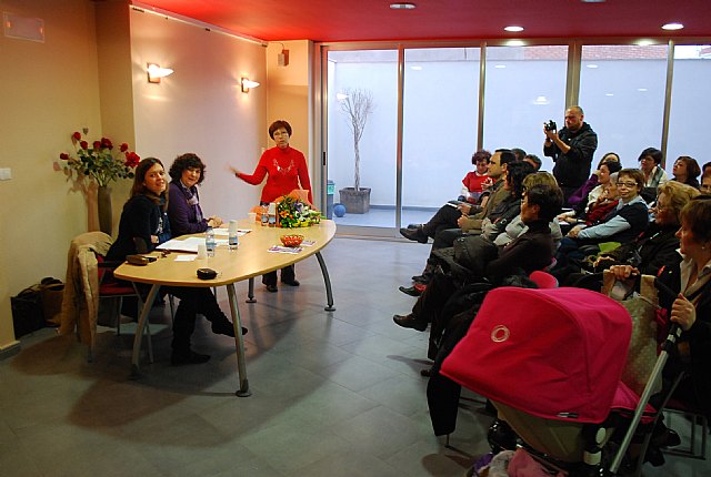 Conmemoración  8 de marzo, Día Internacional de la Mujer - 1, Foto 1