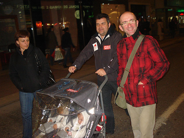 Delegados sindicales, polticos de IU y vecinos de Totana, asisten en Murcia a la manifestacin convocada para defender las pensiones y los derechos sociales de los trabajadores - 3