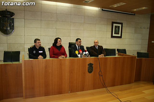La unidad canina antidroga de la Polica Local de Totana se refuerza con la incorporacin de una hembra de labrador - 5
