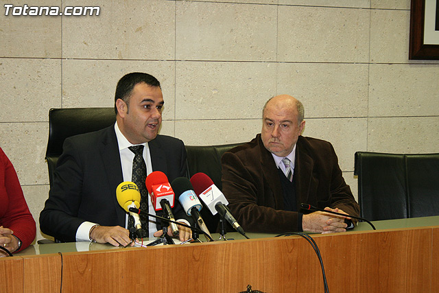 La unidad canina antidroga de la Polica Local de Totana se refuerza con la incorporacin de una hembra de labrador - 7