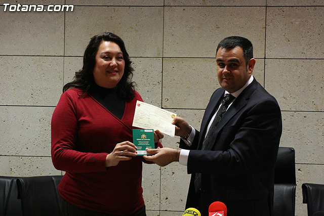 La unidad canina antidroga de la Polica Local de Totana se refuerza con la incorporacin de una hembra de labrador - 22