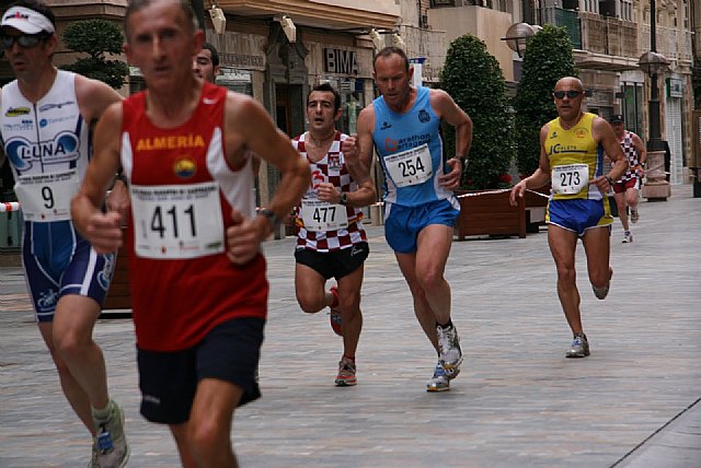 Buen papel de los atletas del Club Atletismo Totana en la XVII media maraton de Cartagena, Foto 2