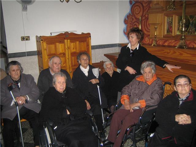 Numerosos vecinos mostraron su devocin al Cristo de Medinacelli - 13