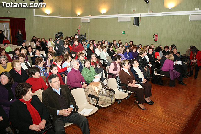 Cinco mujeres de Totana son homenajeadas en el Da Internacional de la Mujer por su trayectoria profesional y personal - 4