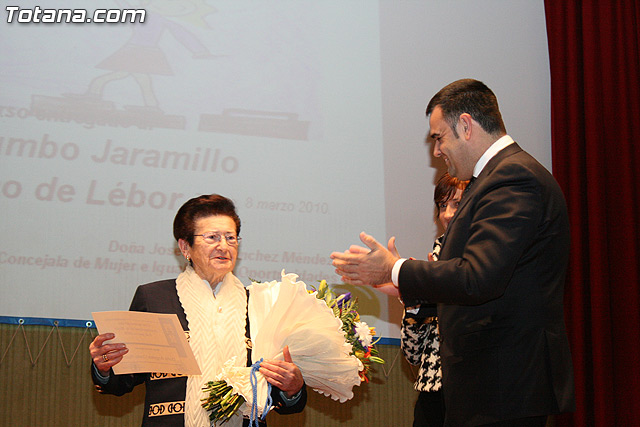 Cinco mujeres de Totana son homenajeadas en el Da Internacional de la Mujer por su trayectoria profesional y personal - 10