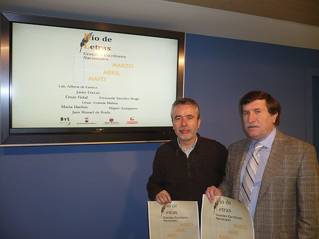 El ciclo ‘Río de Letras’ trae a Blanca a Javier Cercas, Sánchez Dragó y María Dueñas - 1, Foto 1