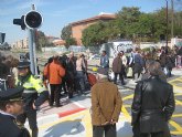 Mejora la seguridad en el paso a nivel de Santiago el Mayor