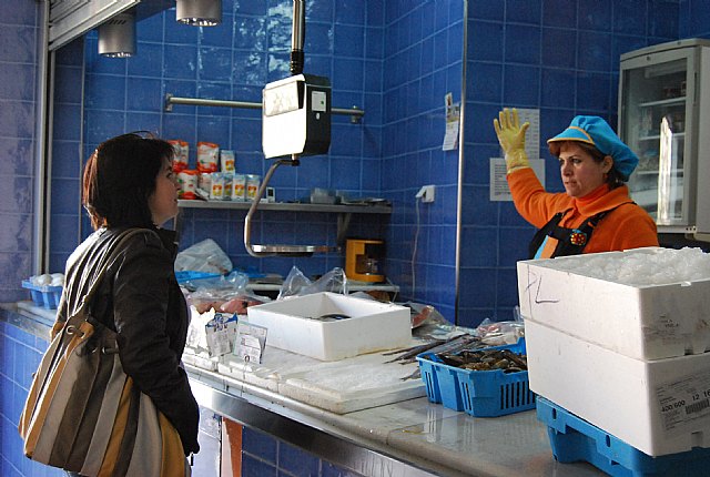 El ayuntamiento reforma casi en su totalidad la Plaza de Abastos, Foto 2