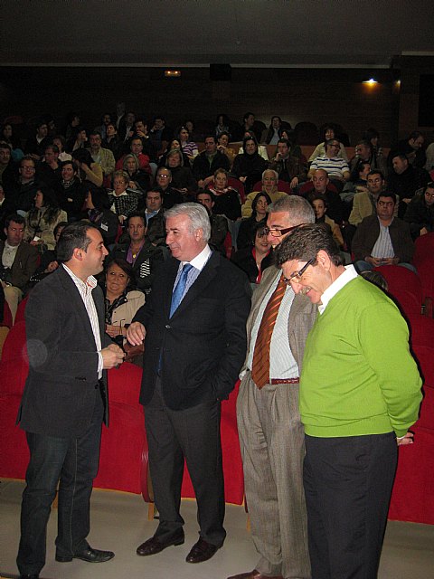 Rafael Gómez recibe a los participantes en la Asamblea Nacional de Coros y Danzas de España. - 1, Foto 1
