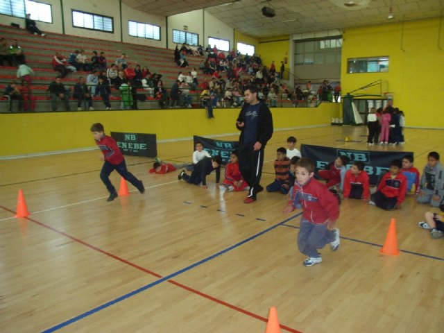 La concejalía de Deportes de Totana organiza una jornada de jugando al atletismo de deporte escolar - 3, Foto 3