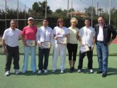 La concejala de Deportes finaliza con xito el curso terico-prctico de iniciacin al tenis