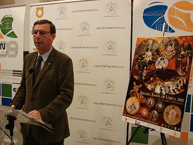 El Ayuntamiento apuesta por mejorar la atención a los turistas extranjeros durante Semana Santa - 1, Foto 1