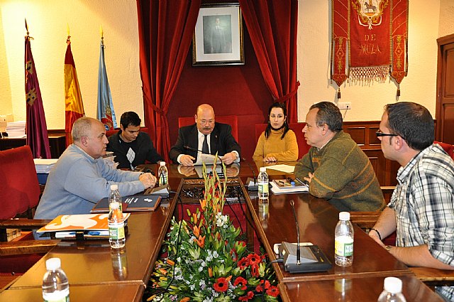 El Ayuntamiento acuerda varios convenios con la Agrupación Musical Muleña - 1, Foto 1