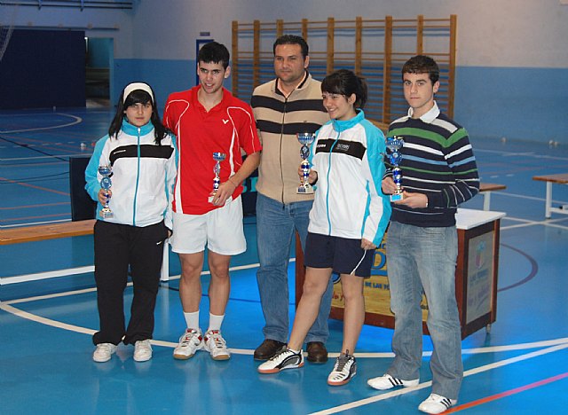 Campeonatos regionales de bádminton en las categorías sub’19 y veterano, en Las Torres de Cotillas, Foto 1