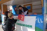 Los consumidores y usuarios de Totana reciben informacin sobre sus derechos y obligaciones a travs del Punto de Informacin Mvil