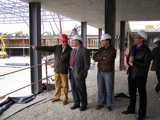 Las obras del Pabellón Multiusos estarán concluidas este mismo año - 1, Foto 1