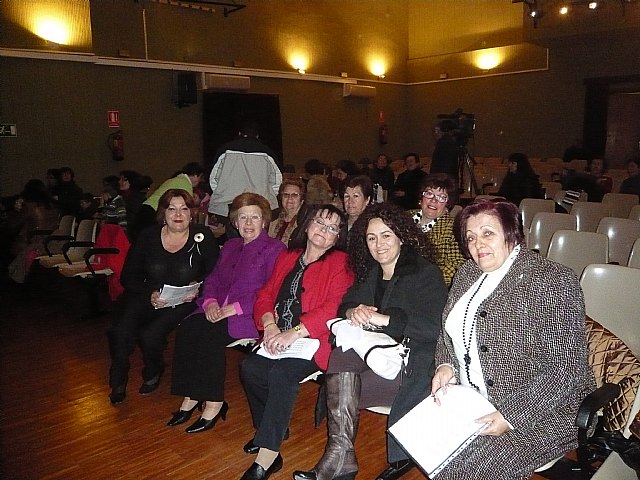 Councilwoman Women and Equal Opportunities attending a storytelling equality, Foto 2