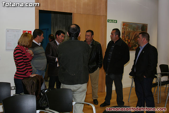 El Ayuntamiento y el Ilustre Cabildo Superior de Procesiones firman un convenio de colaboracin - 1