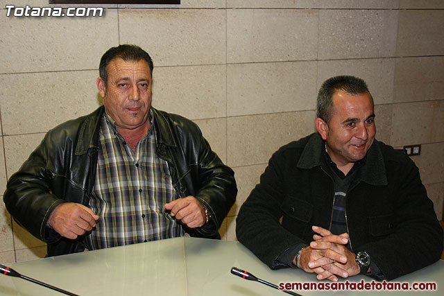 El Ayuntamiento y el Ilustre Cabildo Superior de Procesiones firman un convenio de colaboracin - 9