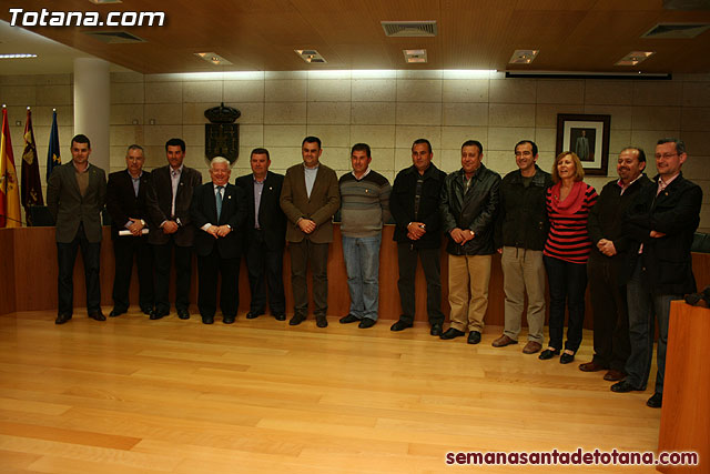 El Ayuntamiento y el Ilustre Cabildo Superior de Procesiones firman un convenio de colaboracin - 22