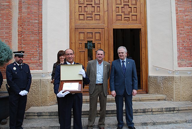 La Policía Local celebra el día de su patrón y rinde homenaje a tres de sus agentes - 1, Foto 1