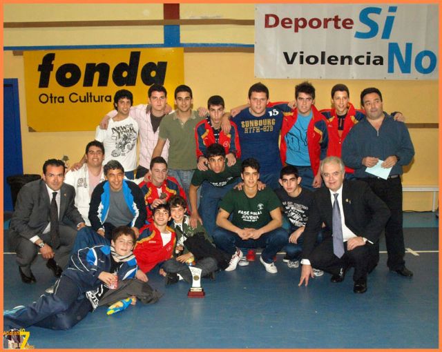 Los juveniles de la Asociacin Abaranera de balonmano se proclaman CAMPEONES regionales - 1