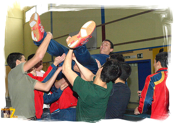 Los juveniles de la Asociacin Abaranera de balonmano se proclaman CAMPEONES regionales - 5