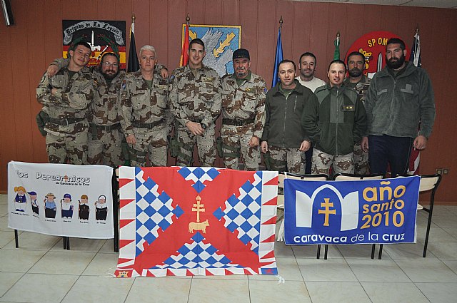Soldados españoles en Afganistán con el Año Jubilar 2010 de Caravaca de la Cruz - 1, Foto 1
