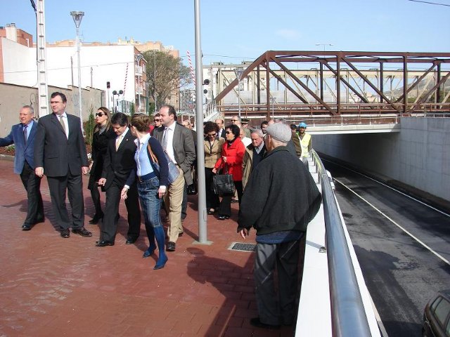 La Consejería de Obras Públicas elimina la zona de tráfico más conflictiva de la ciudad de Lorca con la supresión del paso a nivel de Santa Clara - 4, Foto 4