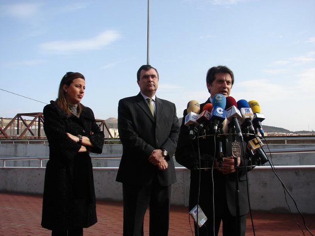 La Consejería de Obras Públicas elimina la zona de tráfico más conflictiva de la ciudad de Lorca con la supresión del paso a nivel de Santa Clara - 5, Foto 5