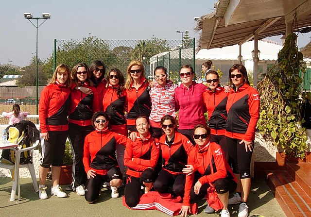 Abierto el plazo de inscripción del IV Campeonato Regional de Pádel por Equipos en tercera categoría - 1, Foto 1