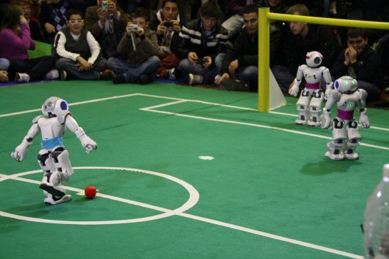 Un equipo de la Universidad de Murcia gana el campeonato europeo de fútbol de robot - 2, Foto 2