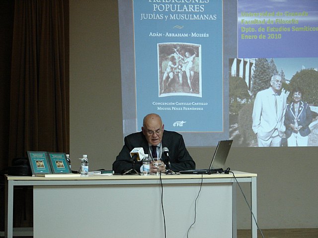 Miguel Pérez Fernández presentó  su libro en San Pedro del Pinatar - 1, Foto 1