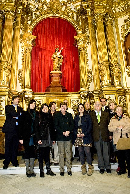 Dos años y medio de intenso trabajo devuelven su esplendor al retablo de San José - 3, Foto 3