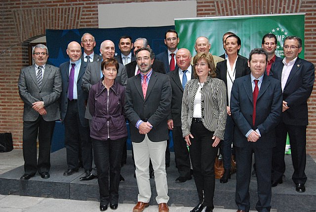 El alcalde de Totana firma en Madrid el convenio para la realización del proyecto que ganó el premio nacional de biodiversidad, Foto 3