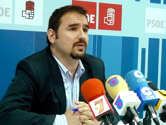 El PSOE pedirá un informe jurídico que aclare la legalidad del nombramiento del número dos del PP en Lorca como coordinador del campus - 1, Foto 1