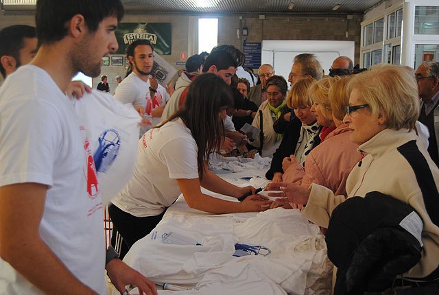 Los alumnos de TAFAD convocaron a los mayores del municipio a una jornada de Actividad Física y Salud - 1, Foto 1