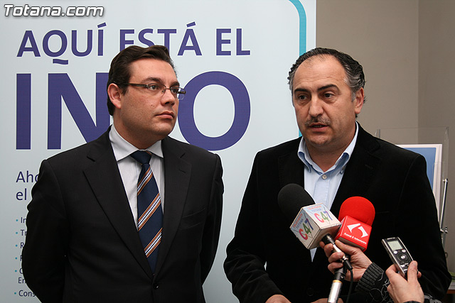 Presentan el programa de ayudas “INFO 2010” a los empresarios el en el Centro de Desarrollo Local - 2
