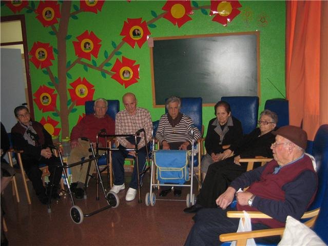 Program begins Holy Week activities in the Day Care Service (SED) of the Municipal Center for the Elderly, Foto 2