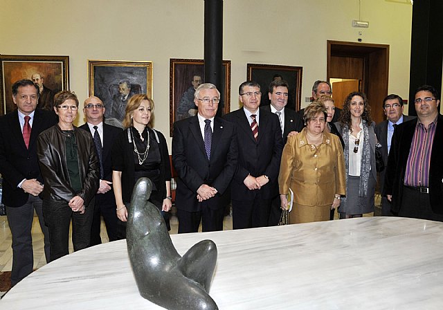 Se presentó  en la Universidad de Murcia el trabajo ganador del Premio Nacional Diego Manzano, Foto 1