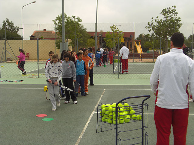 Comienzan las I jornadas escolares de tenis en el Club de Tenis Totana - 2