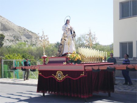 Inaugurado y bendecido el nuevo trono que portará estos desfiles a Santa Maria Magdalena - 1, Foto 1