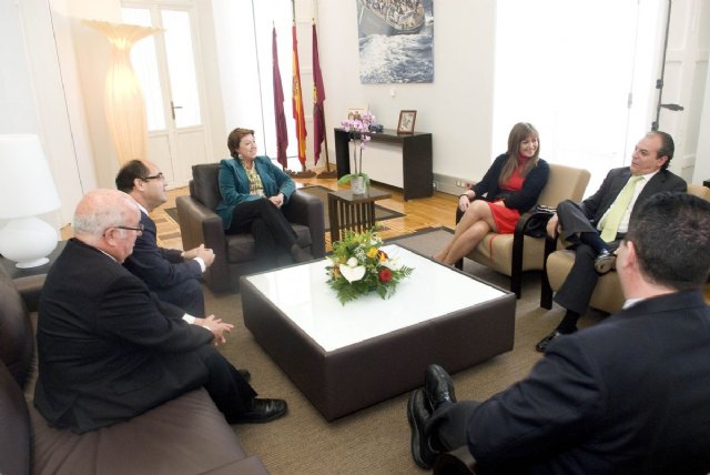 Ayuntamiento y Cámara de Comercio trabajarán juntos por la ciudad - 1, Foto 1